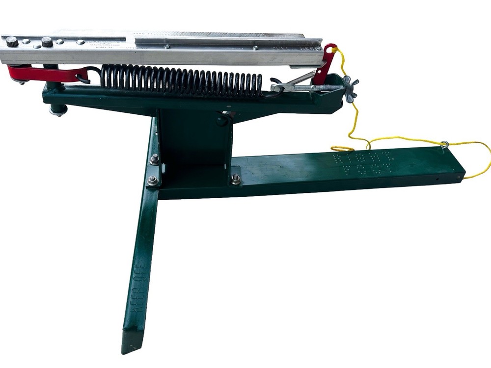 Trius Trap Model 73 One Step Can Thrower High Angle Clip Clay Box