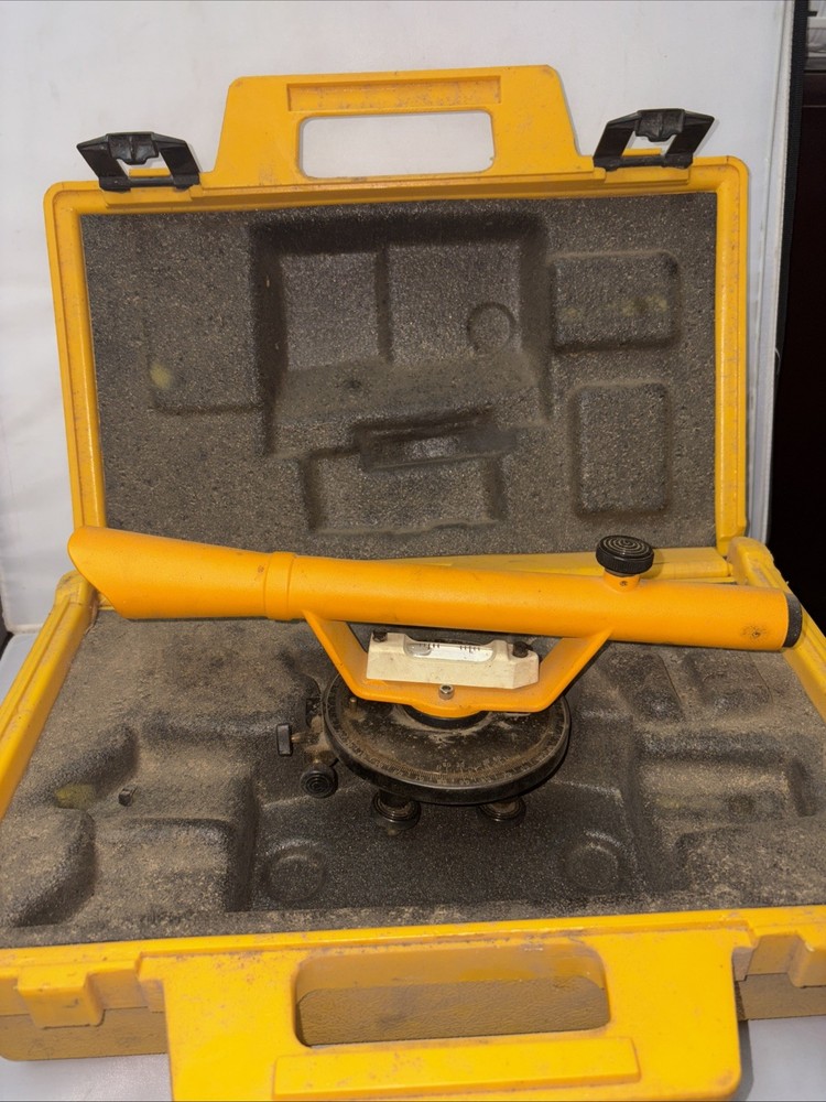 Berger Engineering Instruments - Model 110 Transit Suvey Level with Yellow Case