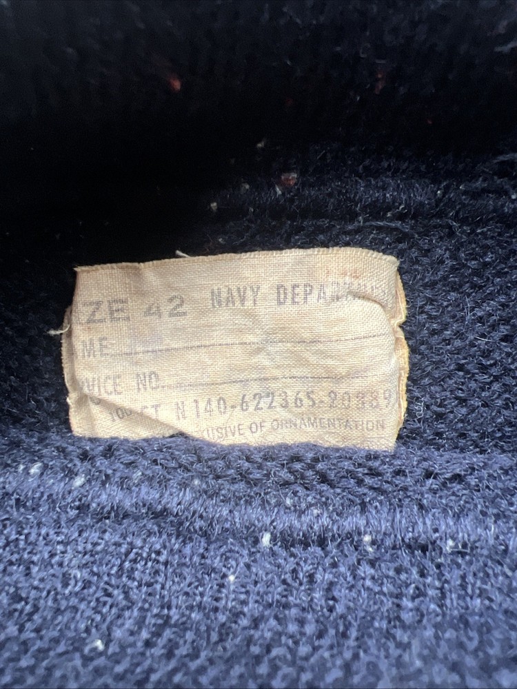 WW2 US Navy Blue Knit Sweater Size 42 (CC255