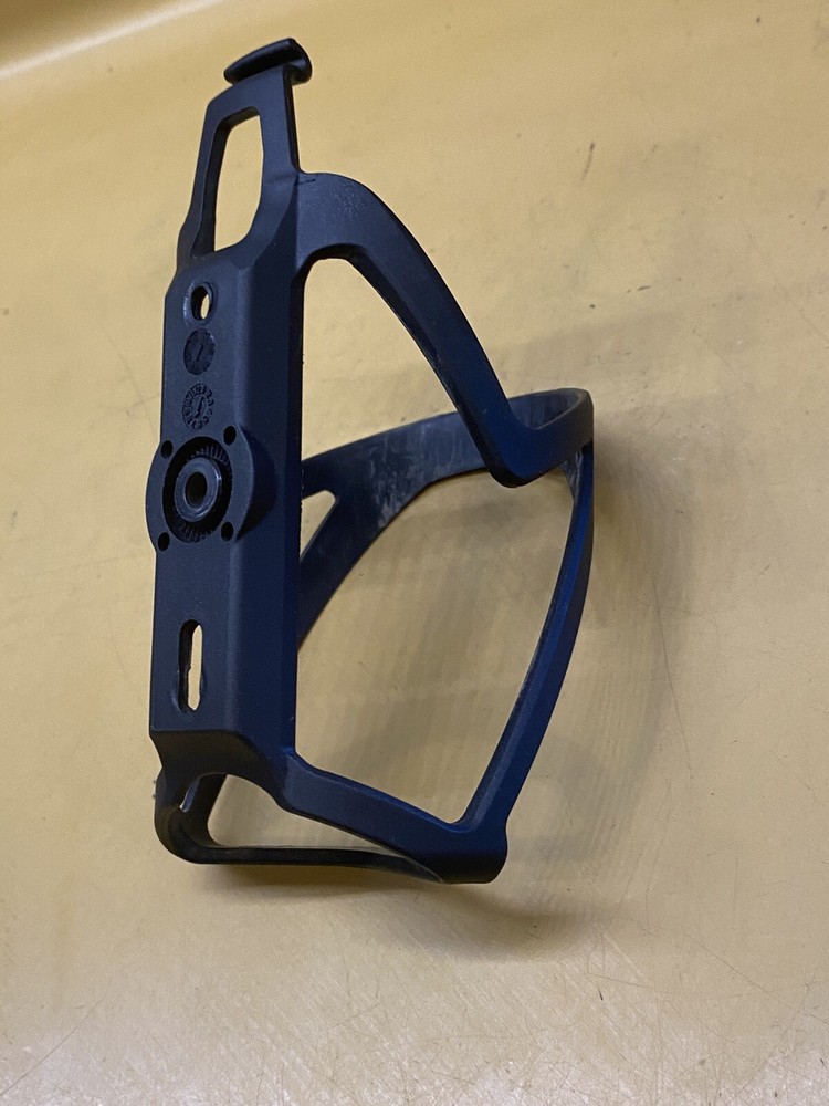 Black Serfos Plastic Water Bottle Cage