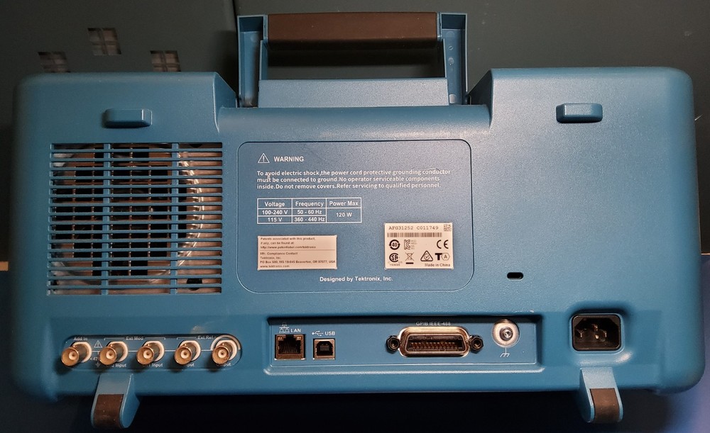 Tektronix AFG31252 1uHz-250MHz 2Ch Arbitrary Function Generator PRISTINE