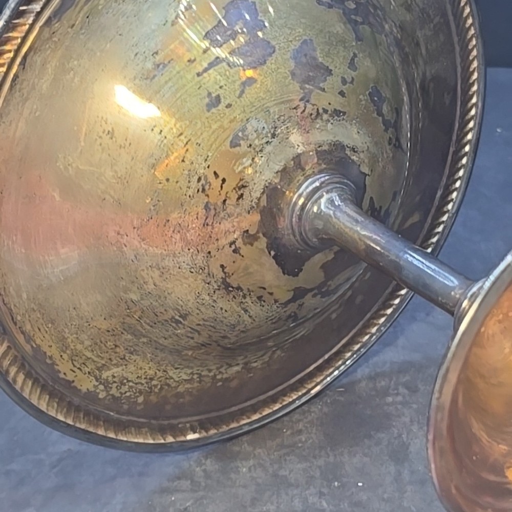 WM Rogers MFG Co 4240 Silver Plated Pedestal Candy Dish Decor Vintage Bowl