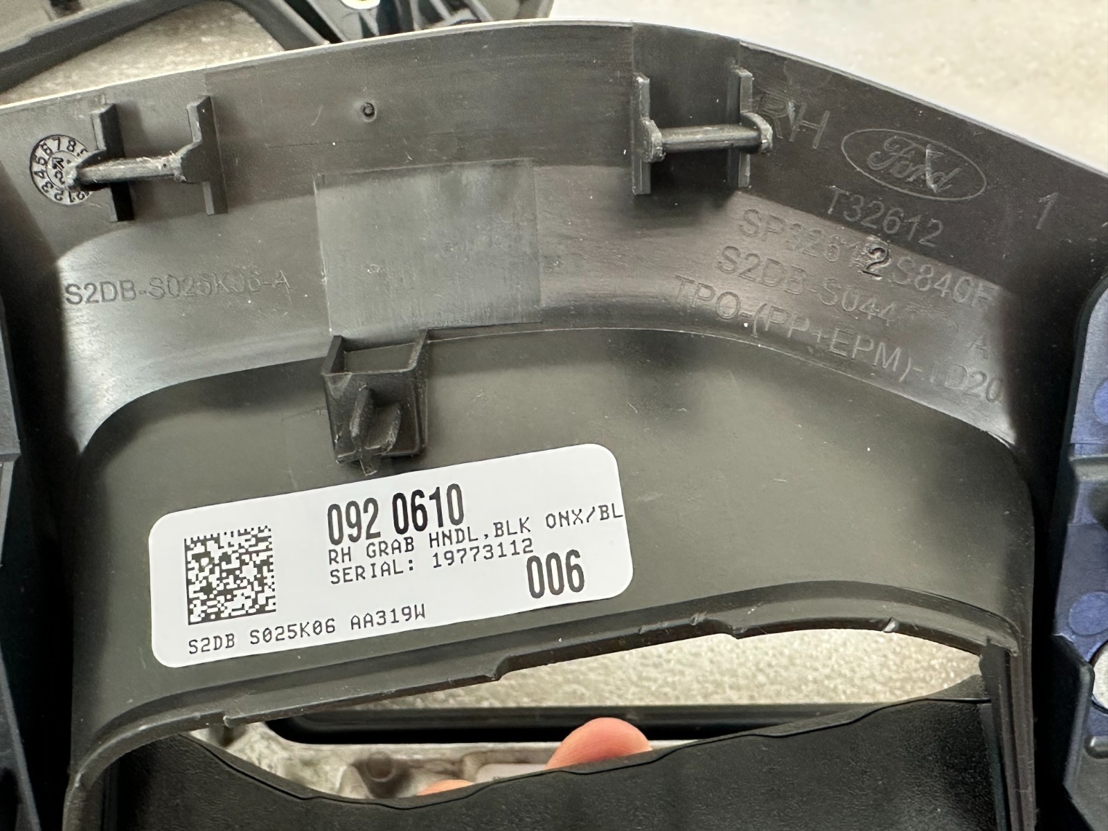 NEW ORIGINAL FORD BRONCO INTERIOR SET OF 3 BLACK ONYX GRAB HANDLES 2021-2025