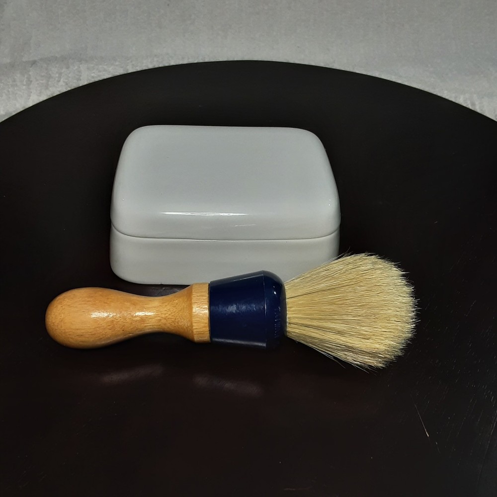 VTG Barber Rectangular Soap Dish/Lid. With Boar Bristtle Shave Brush-Taïwan ROC