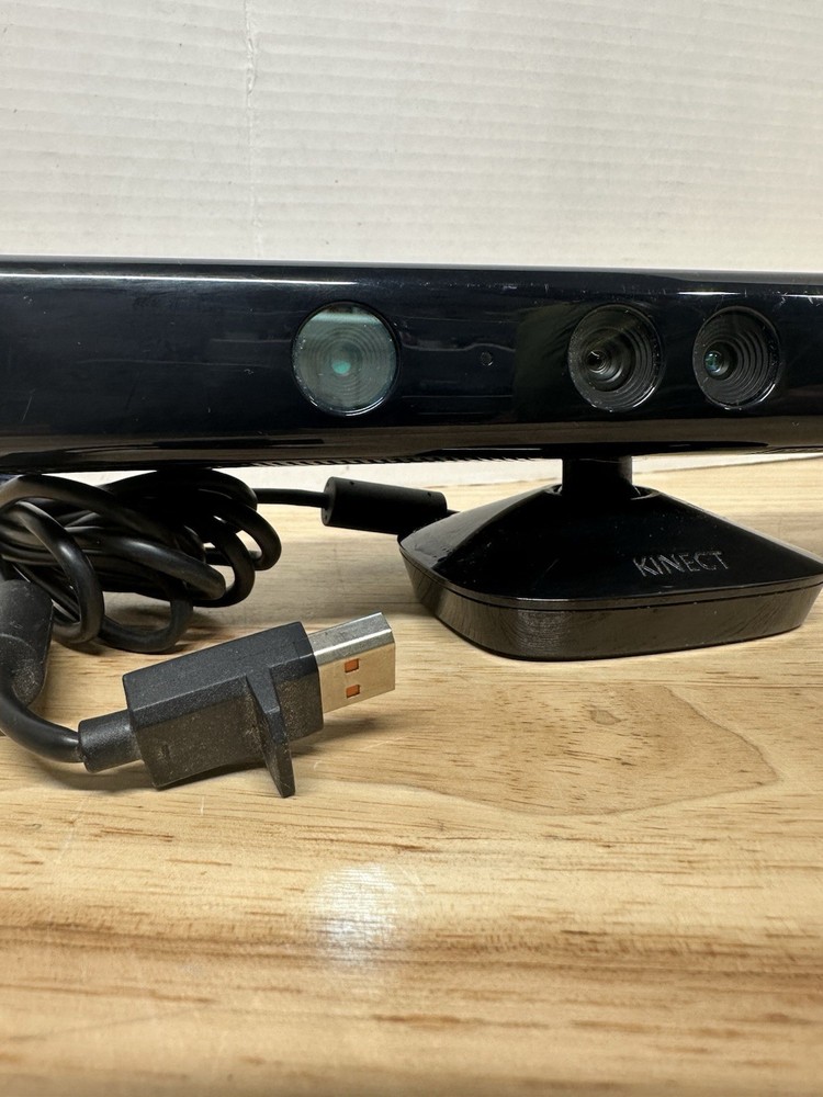 Official Microsoft Xbox 360 Kinect Motion Sensor Bar! ~ Works Great! Fast Ship!