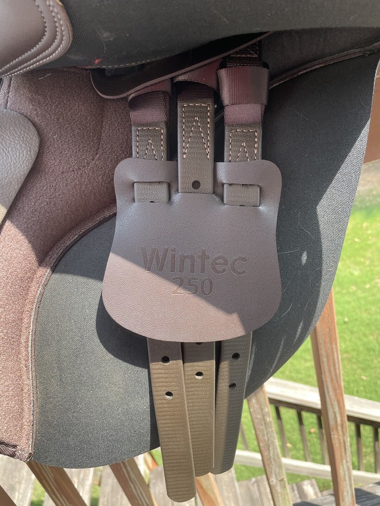 wintec saddle 17