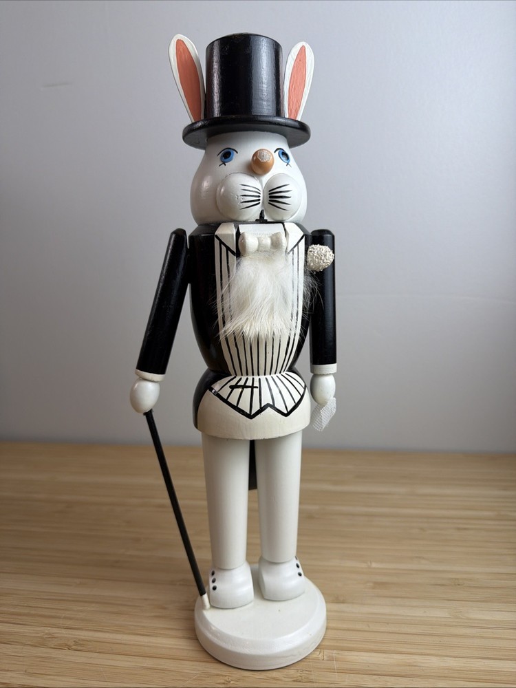Vintage Erzgebirge Easter Bunny Rabbit Nutcracker German Democratic Republic
