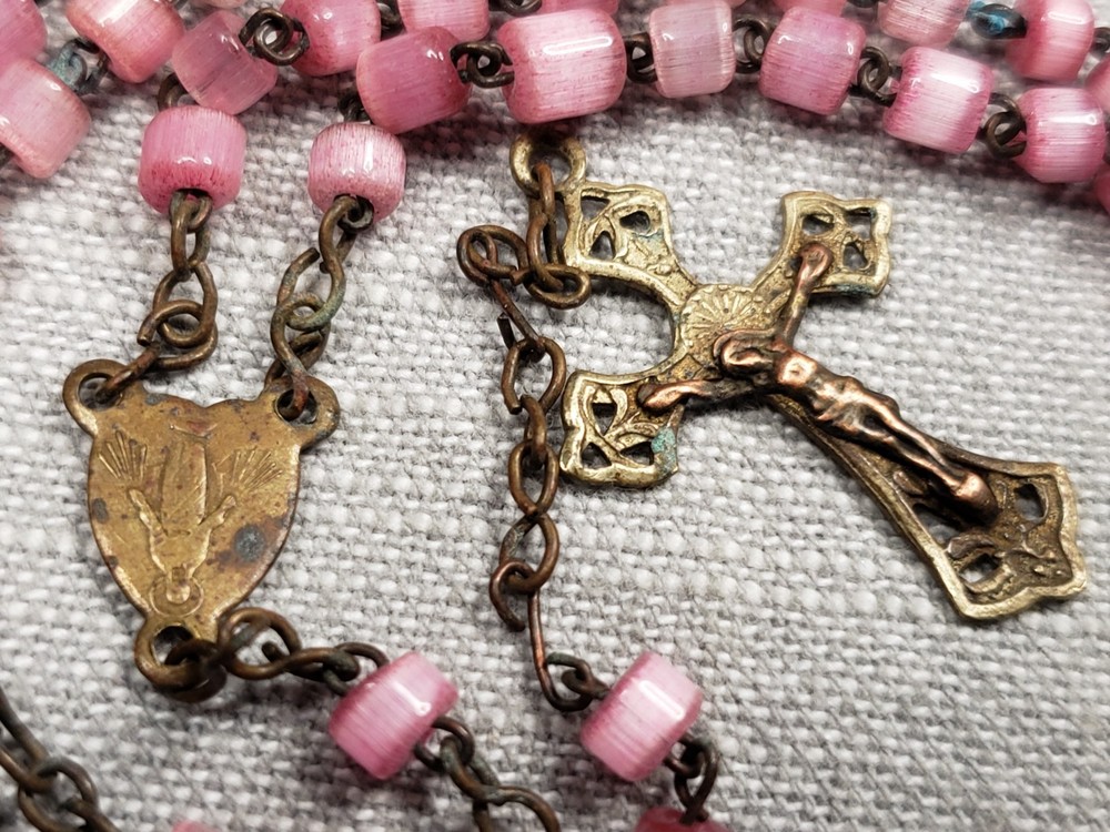 Beautiful Vintage Rosary Pink Beads Christian Religious Gift C70