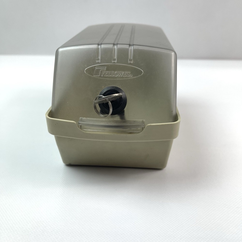 Fellowes Vintage 3.5” Floppy Disk Storage Box with Lock & Key Beige Plastic Case