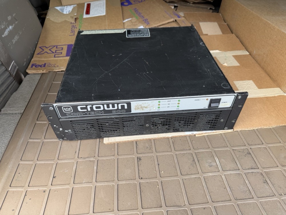 Crown Com Tech 800 Power Amp