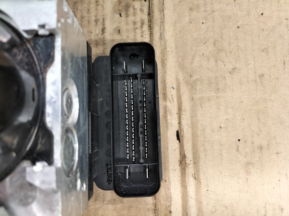 2015 VOLVO V60 ABS PUMP CONTROL MODULE P314233348 (H5)