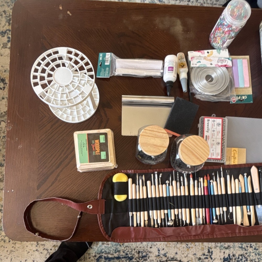 Complete clay set for clay figures