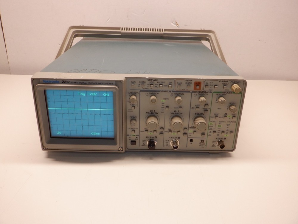 TEKTRONIX 2212 DIGITAL OSCILLOSCOPE