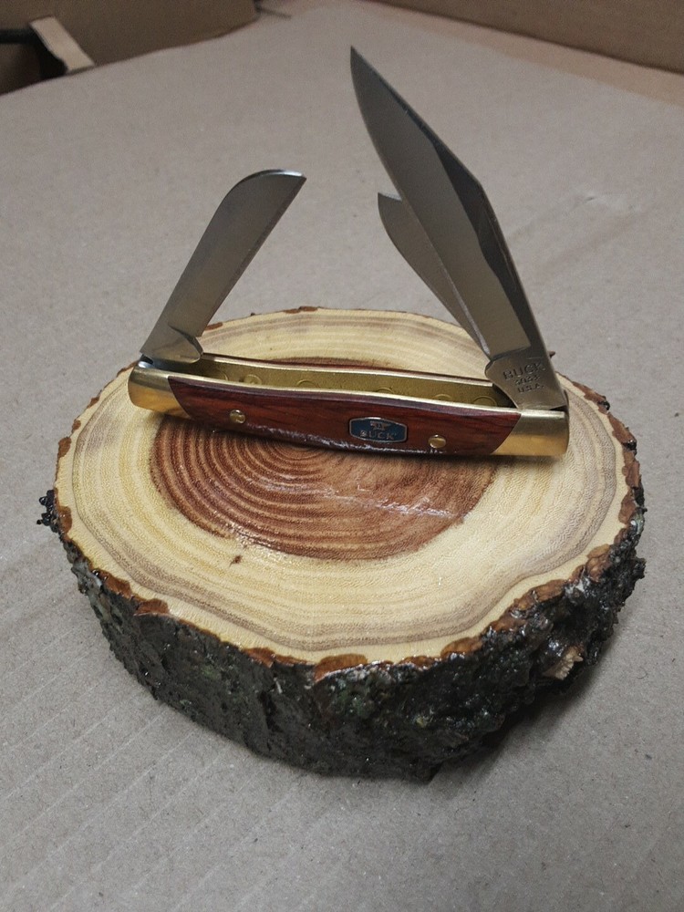 KNIFE DISPLAY STAND, SOLID PEAR WOOD