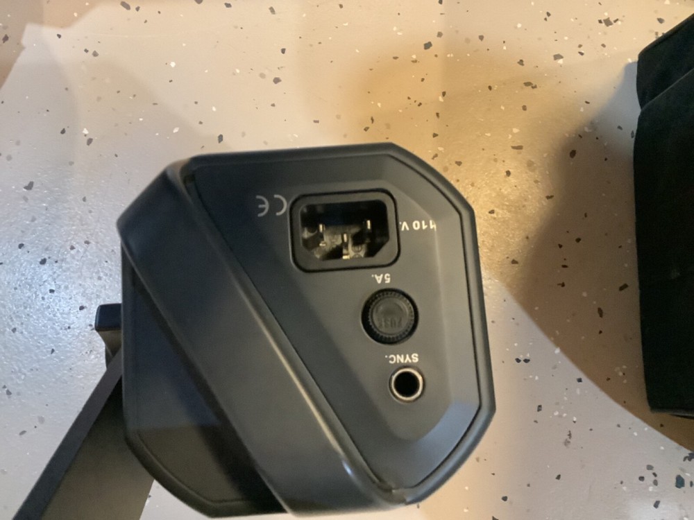 Interfit Colorflash 300i Studio Lighting Flash with Case