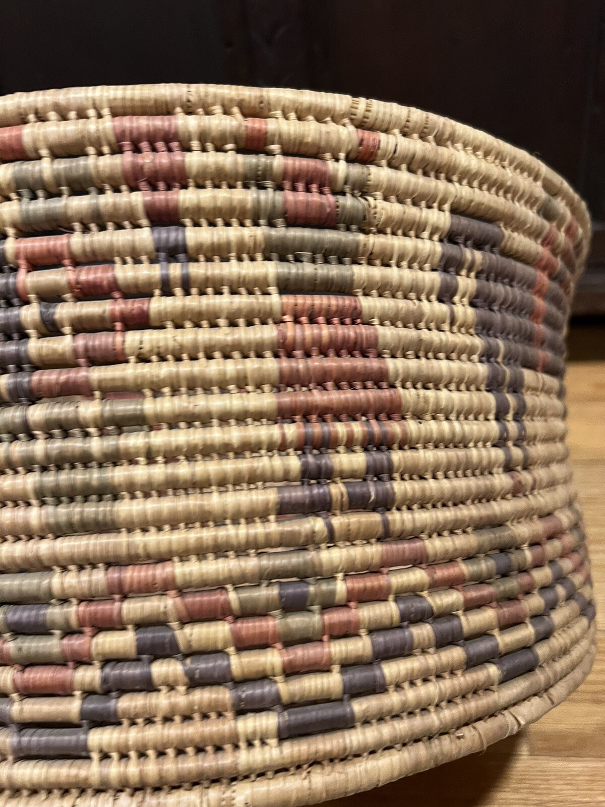 OLD BASKET FIGURAL BOWL Mexican HORSES PEOPLE Skinner 15 1/2”