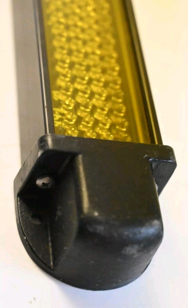 Whelen Light Array BL652L P/N 01-0683419-01 Amber/Yellow