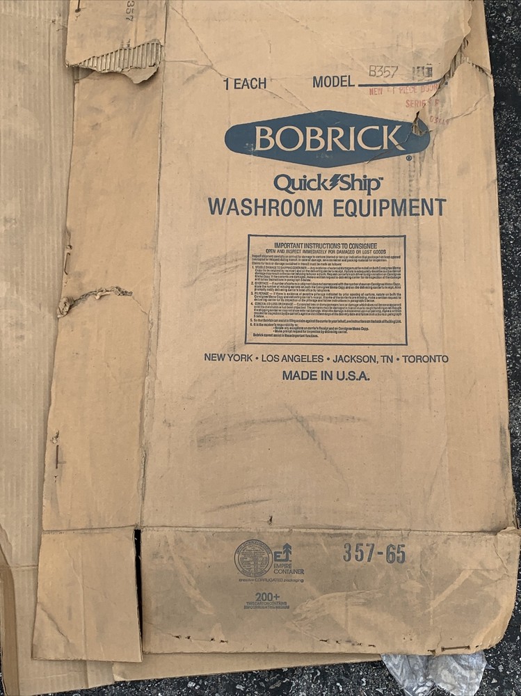 Bobrick B357 Partition Mounted Double Sided Seat Cover Dispenser (MISSING KEY)