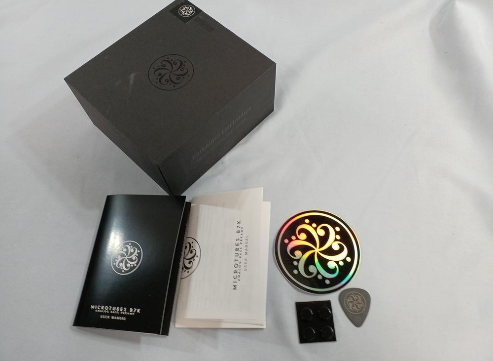 DARKGLASS MICROTUBES B7K bass pre