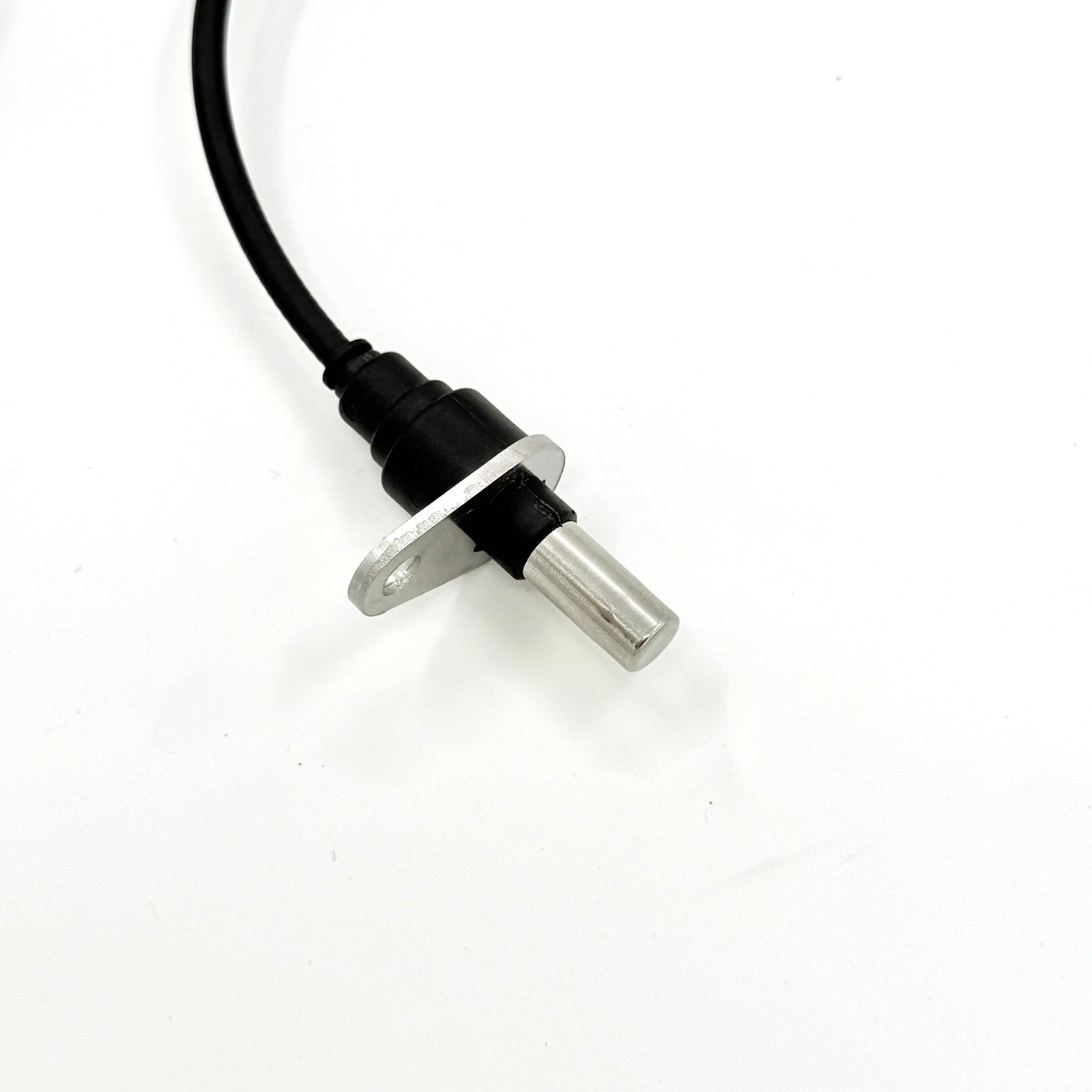 ABS Wheel Speed Sensor For ISUZU NRR NPR NPR-HD NQR Front Right 07-19