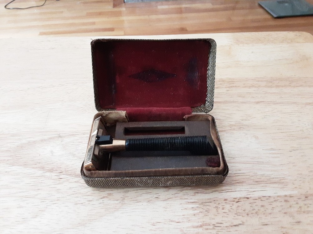 Vintage Gem Push Button Single Edge Safety Razor Gold Tone