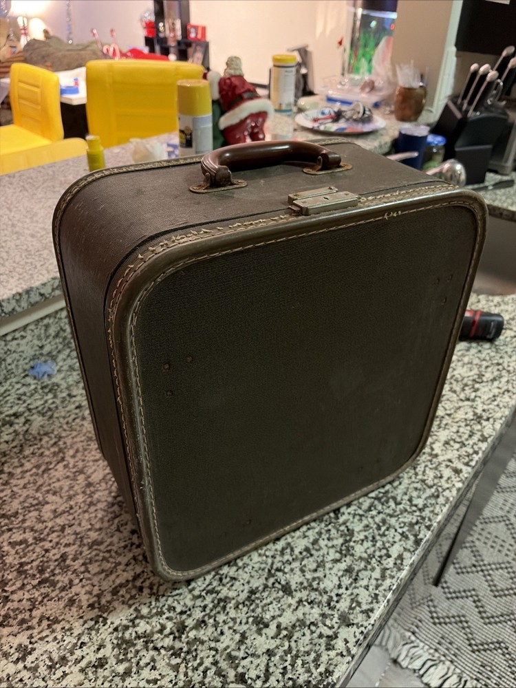 1956 Remington Quiet-Riter typewriter Solid Condition