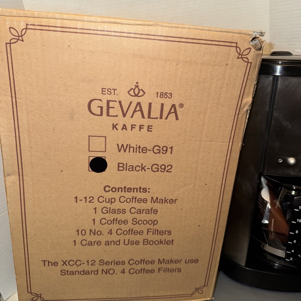 GEVALIA COFFEE MAKER 12 CUP PROGRAMABLE Model XCC-12 STAINLESS/open box