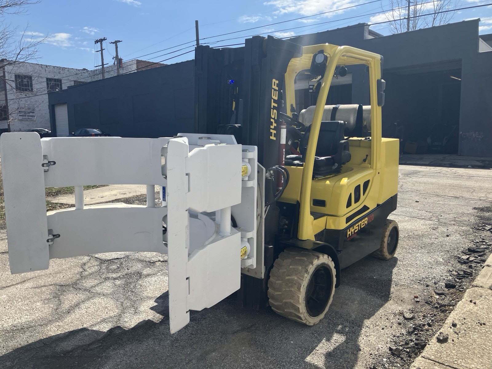 2022 Hyster S120FTPRS 12000lb Used Forklift Triple Mast Paper Roll Clamp