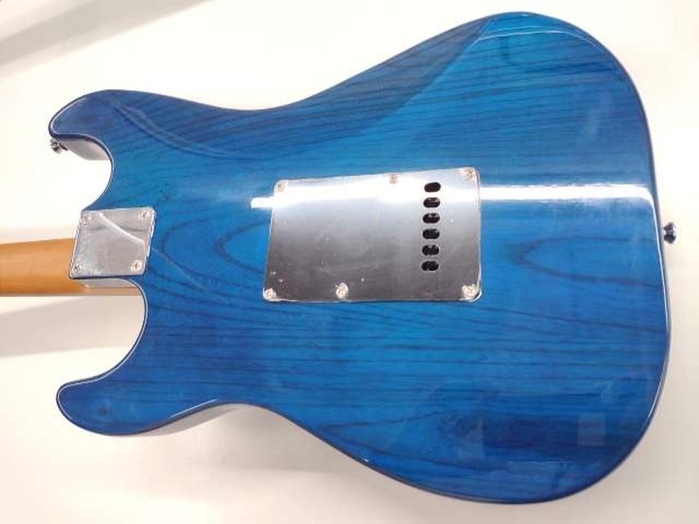 Bacchus BSH-800ASH Roasted Maple ST-Style Electric Guitar SSH Layout