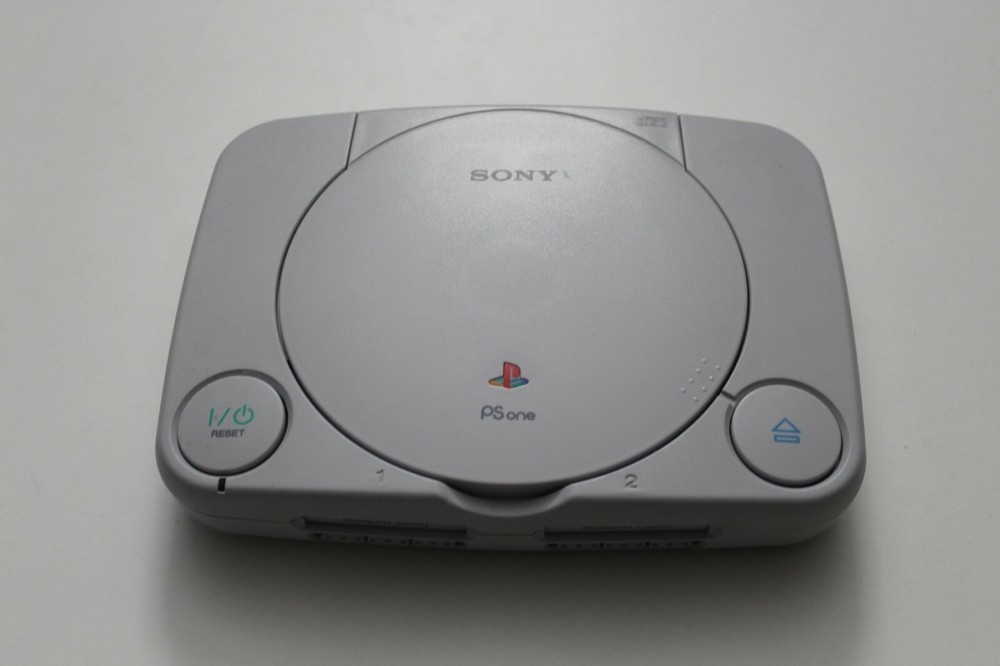 Sony PlayStation One White PS1 Console inc 1 Sony Controller and Cables