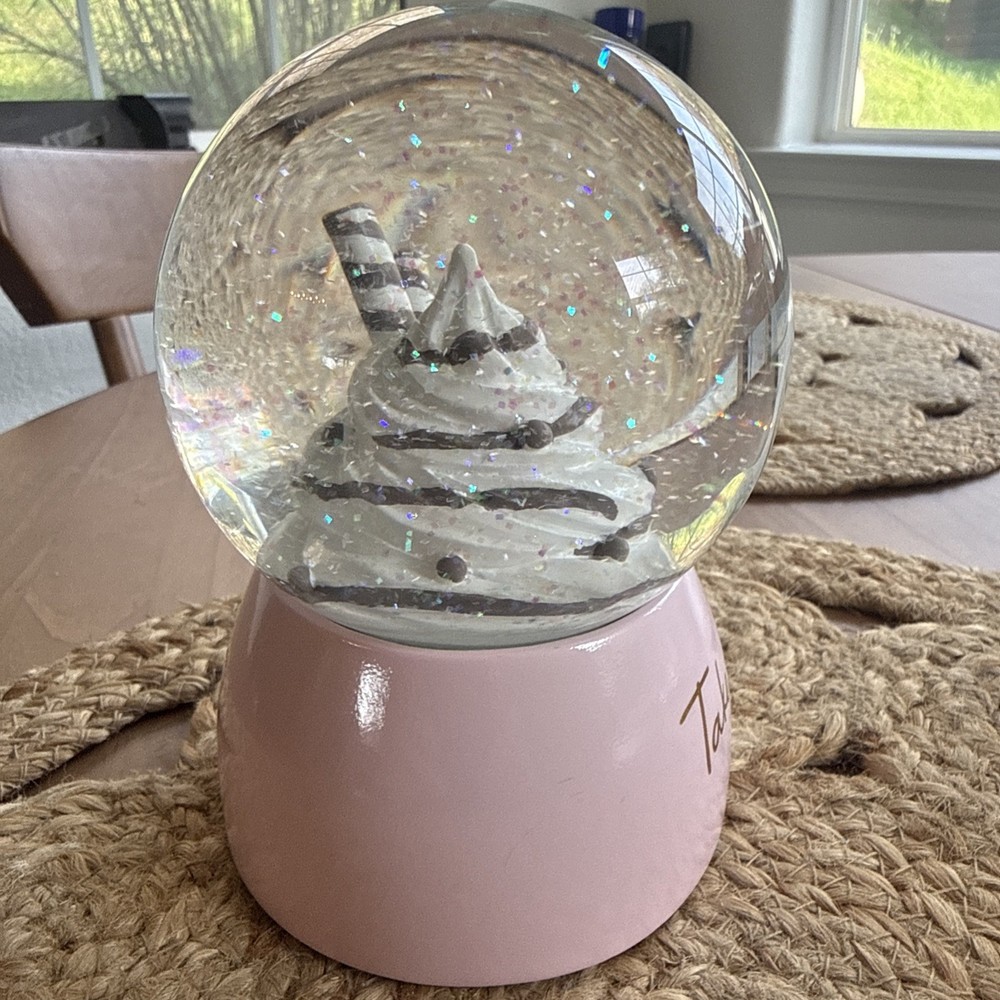 Cute Snow Globe! Take A Break! Snowglobe Snowglobe