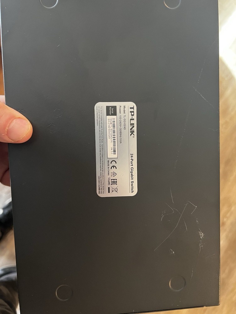 TP-LINK Technologies TP-Link (TL-SG1024D) 24-Ports Rackmountable Ethernet Switch