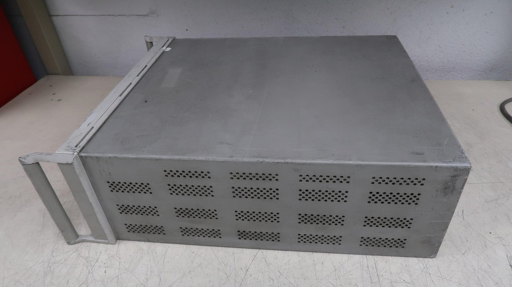 HP 8712ET RF NETWORK ANALYZER M0262