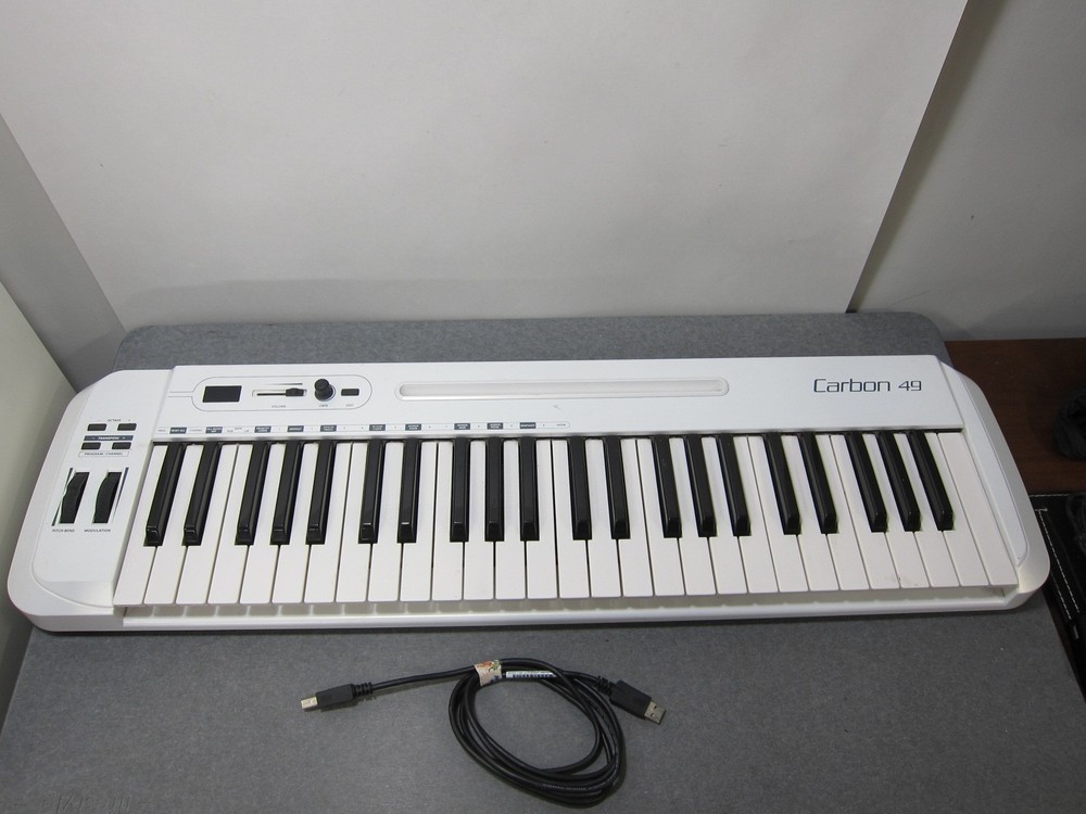 Samson Carbon 49 USB Midi Controller Keyboard - TESTED