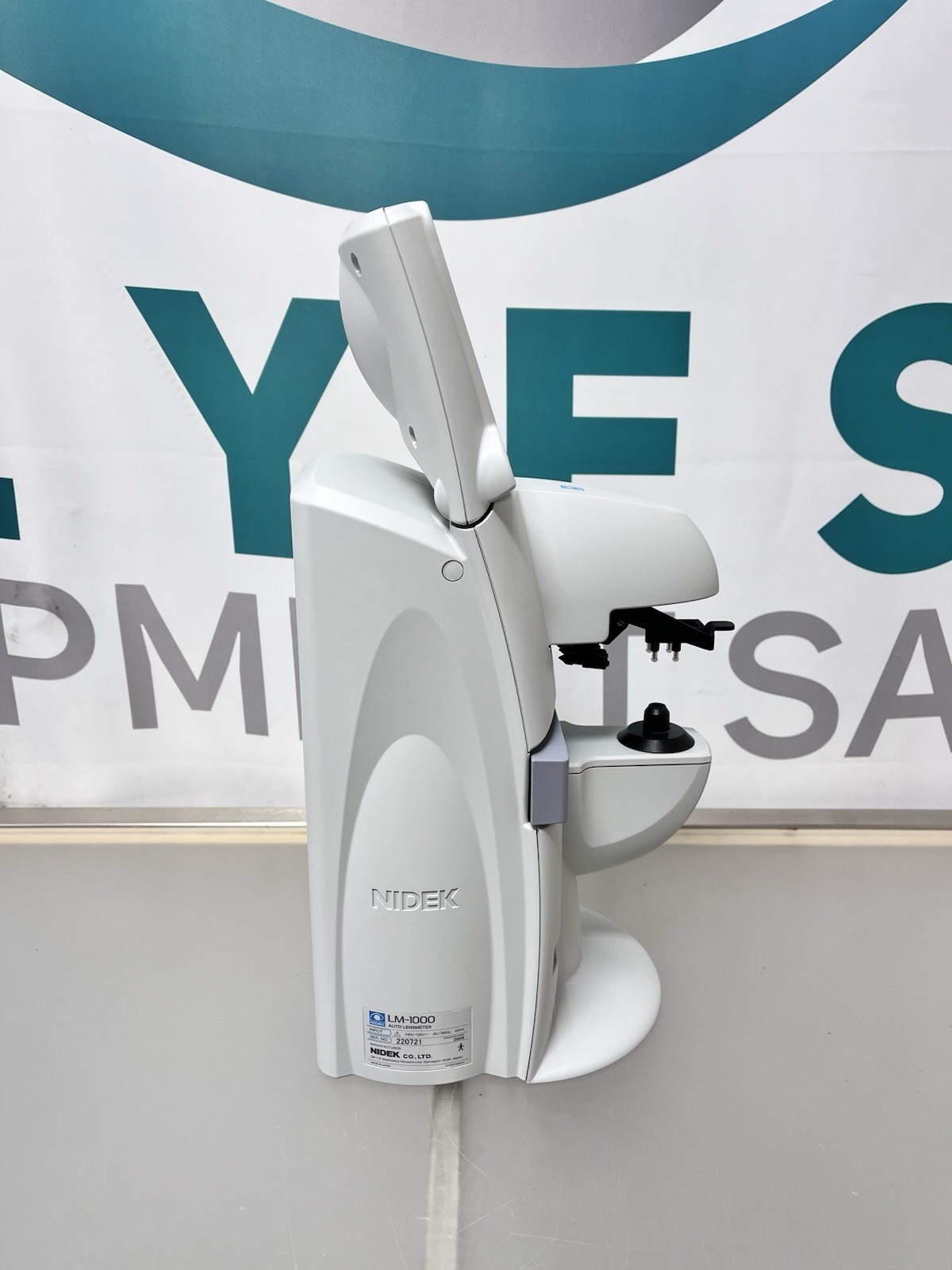 Nidek LM-1000 Auto Lensmeter