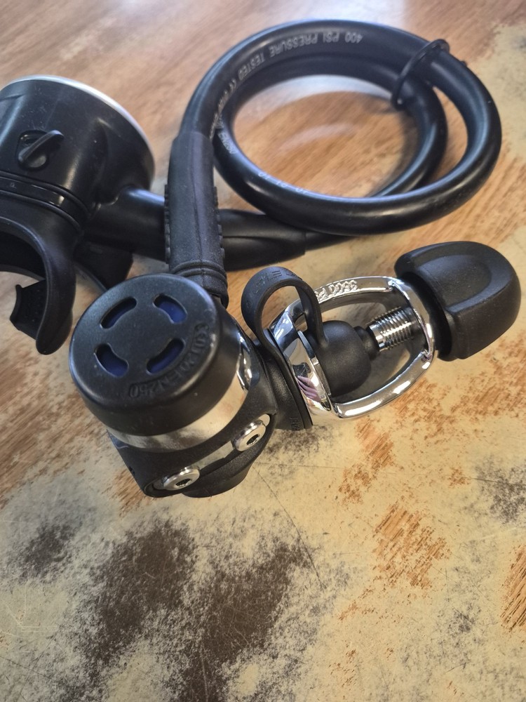 Oceanic Delta 4 FDX10