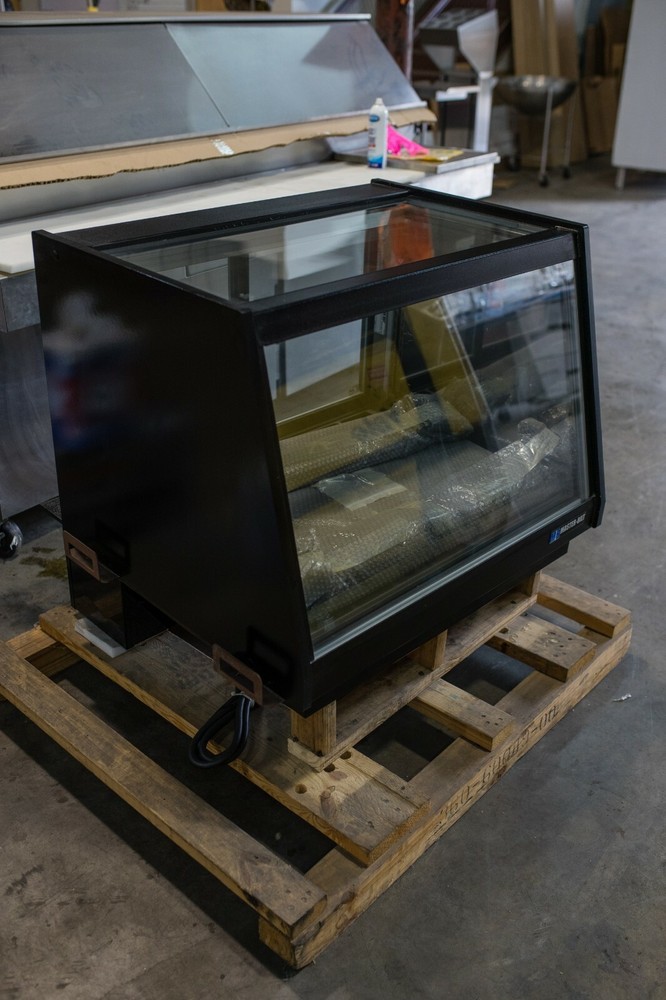 Master-Bilt RTC-36 Drop-In Refrigerated Merchandiser - Open Box