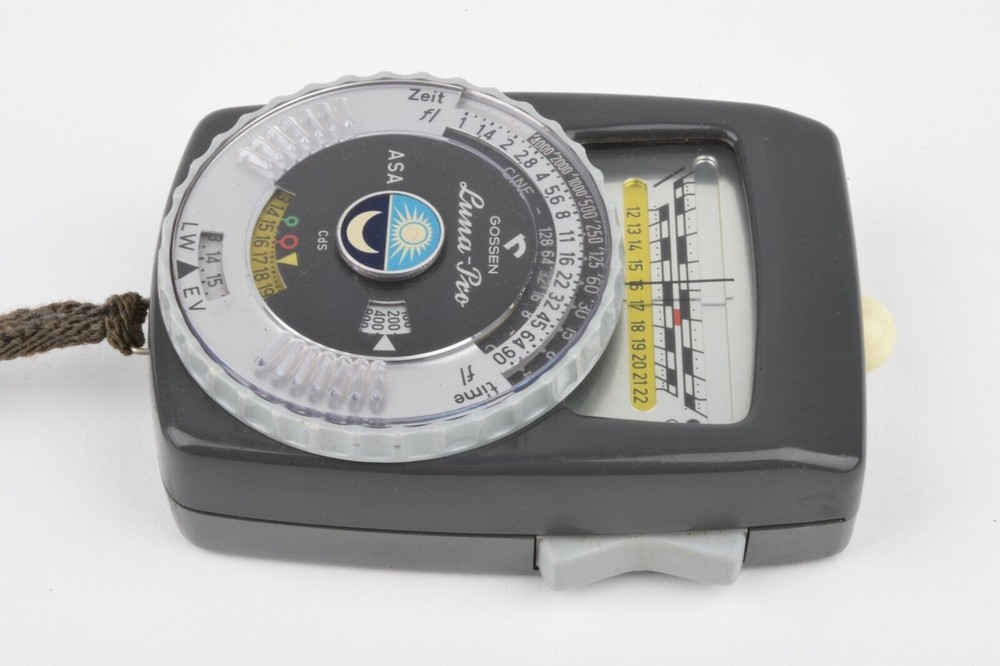 Gossen Luna Pro Incident or Reflected Light Meter, case, strap, clean!