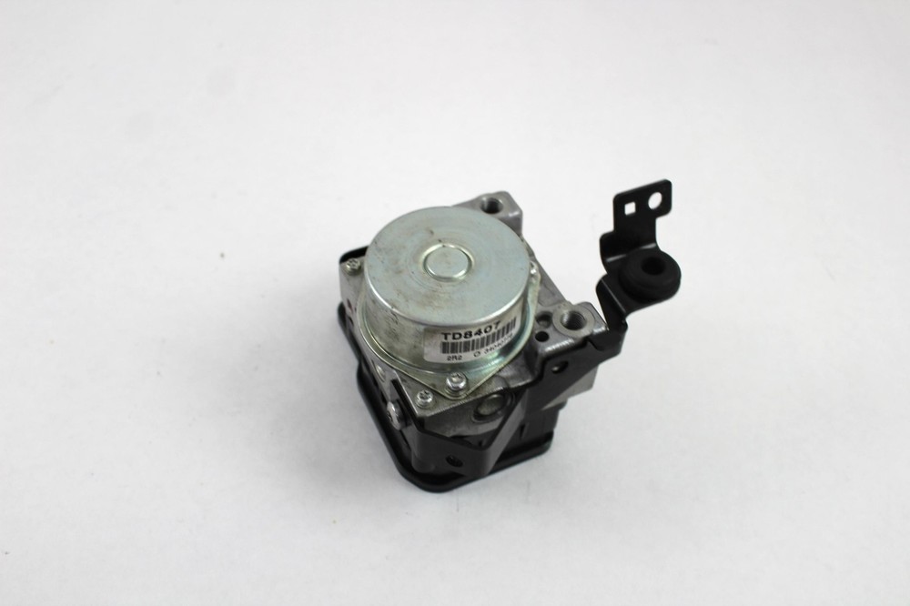 13-16 Triumph Trophy 1215 ABS Abs Control Module Pump