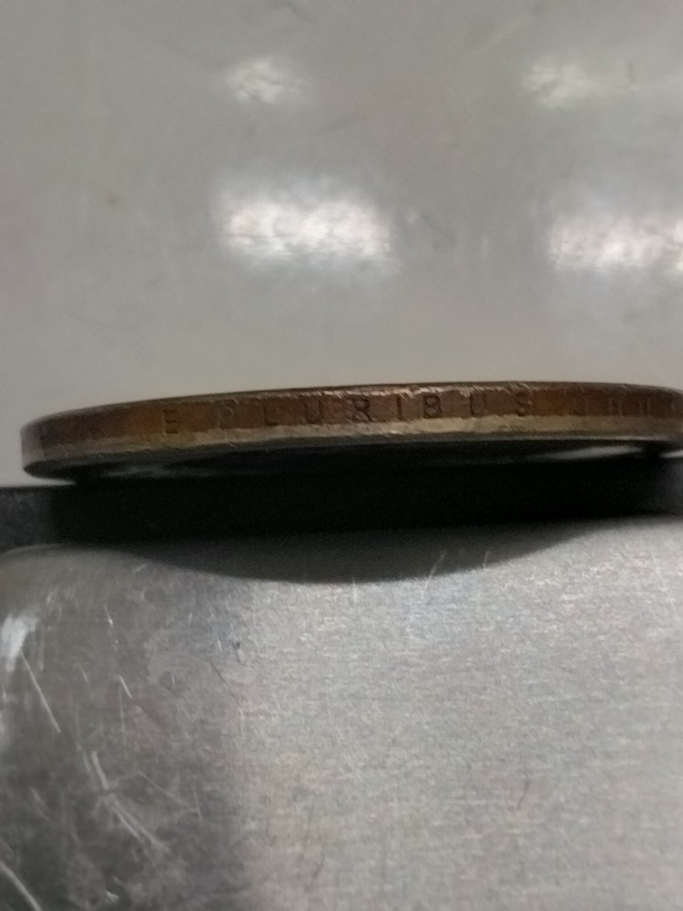 Rare coin $1 gold