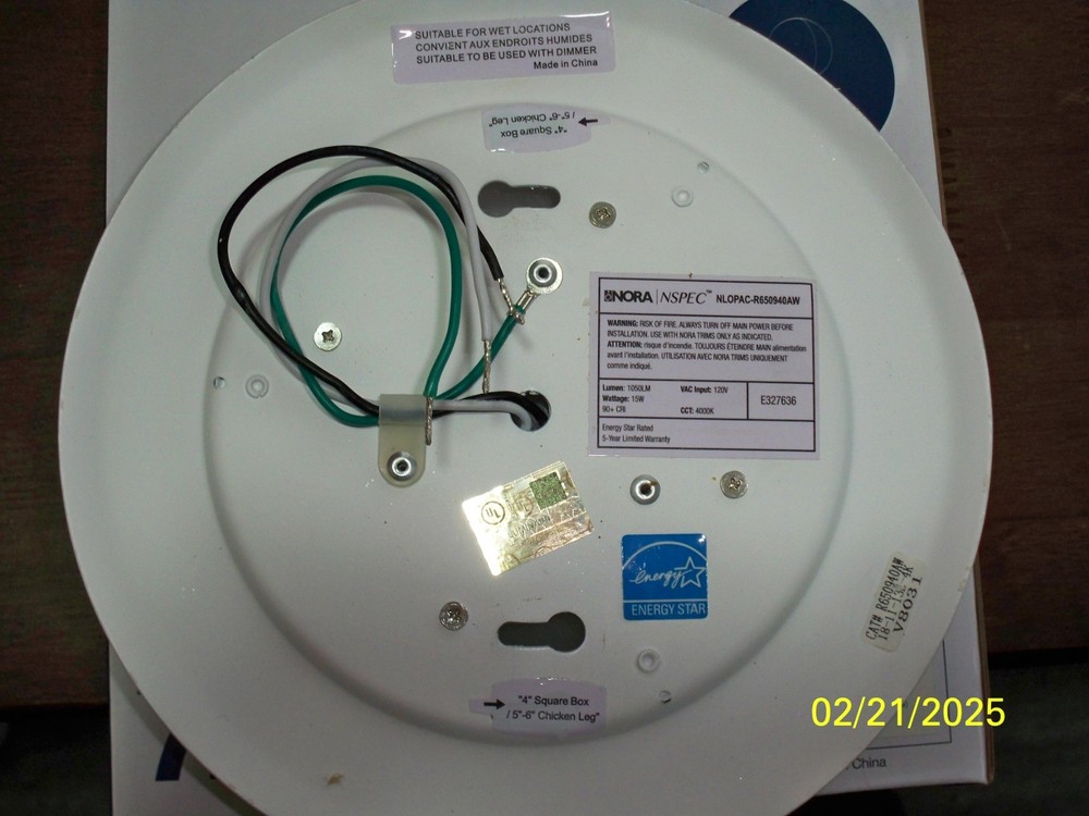 NORA Flush Mount 7.5 inch LED Light