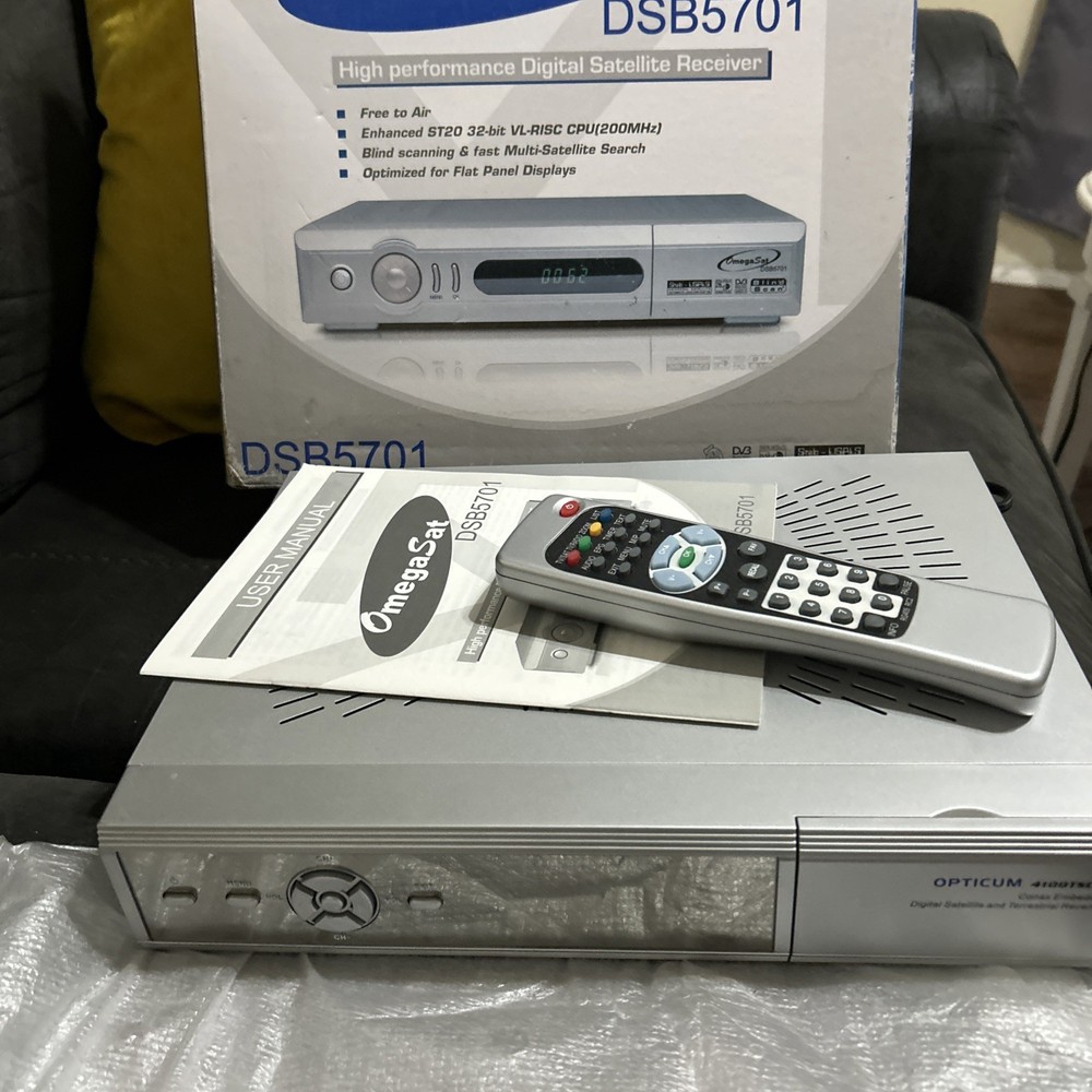 Omega Sat DSB5701 Satalight Receiver With Remote Control (EU Plug!)