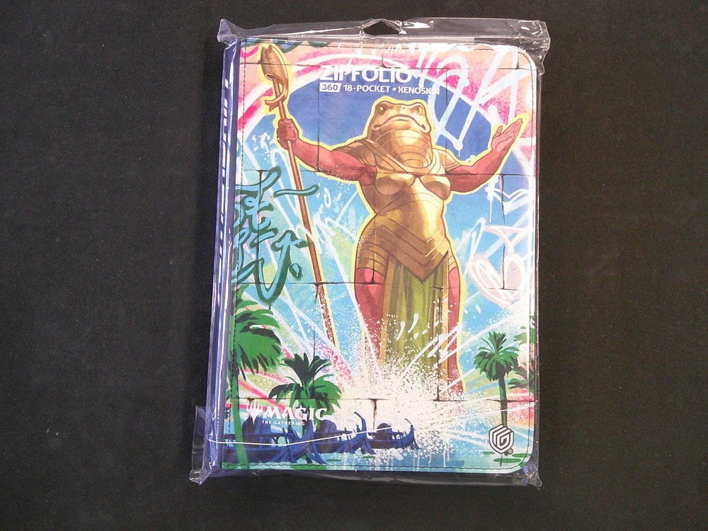 Zipfolio 360 Xenoskin trading card binder from Ultimate Guard, AETHERDRIFT