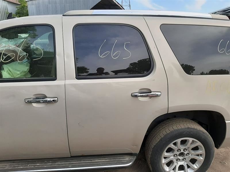 YUKON 2007 High Mounted Stop Light 541601