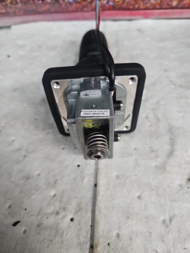 MEC 41566 - JOYSTICK, GEN 3