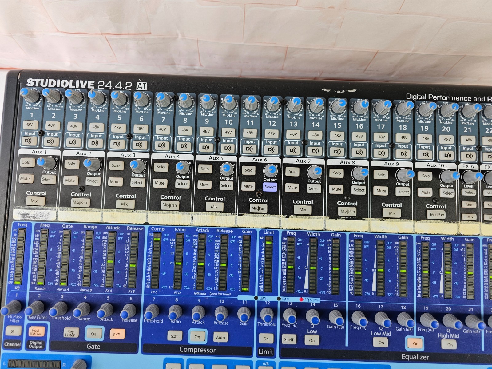PreSonus StudioLive 24.4.2 24-Channel Digital Audio Mixer