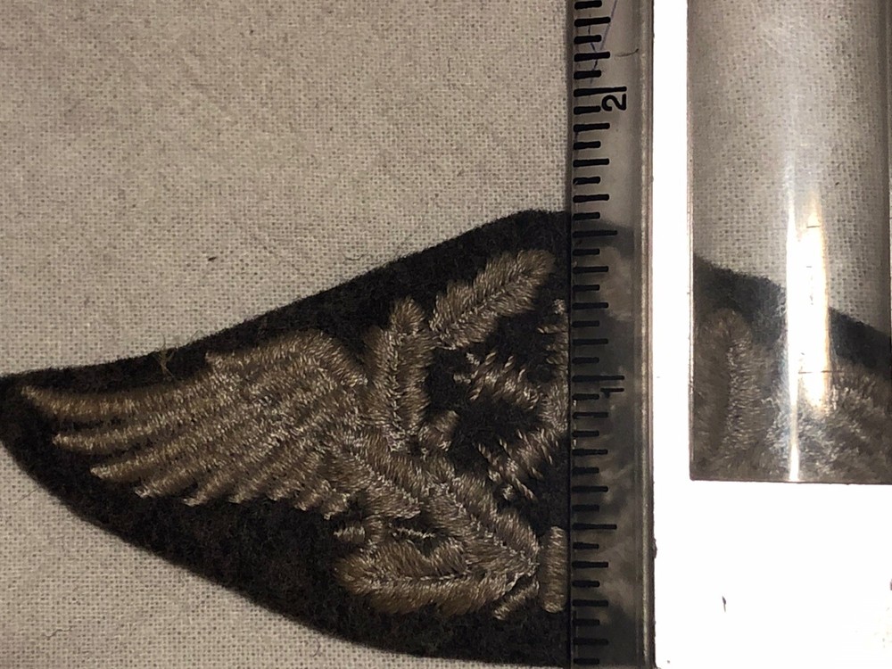 B523 - WWII German - Luftwaffe Flight Technical Pers Mech Sleeve Patch - No Glow
