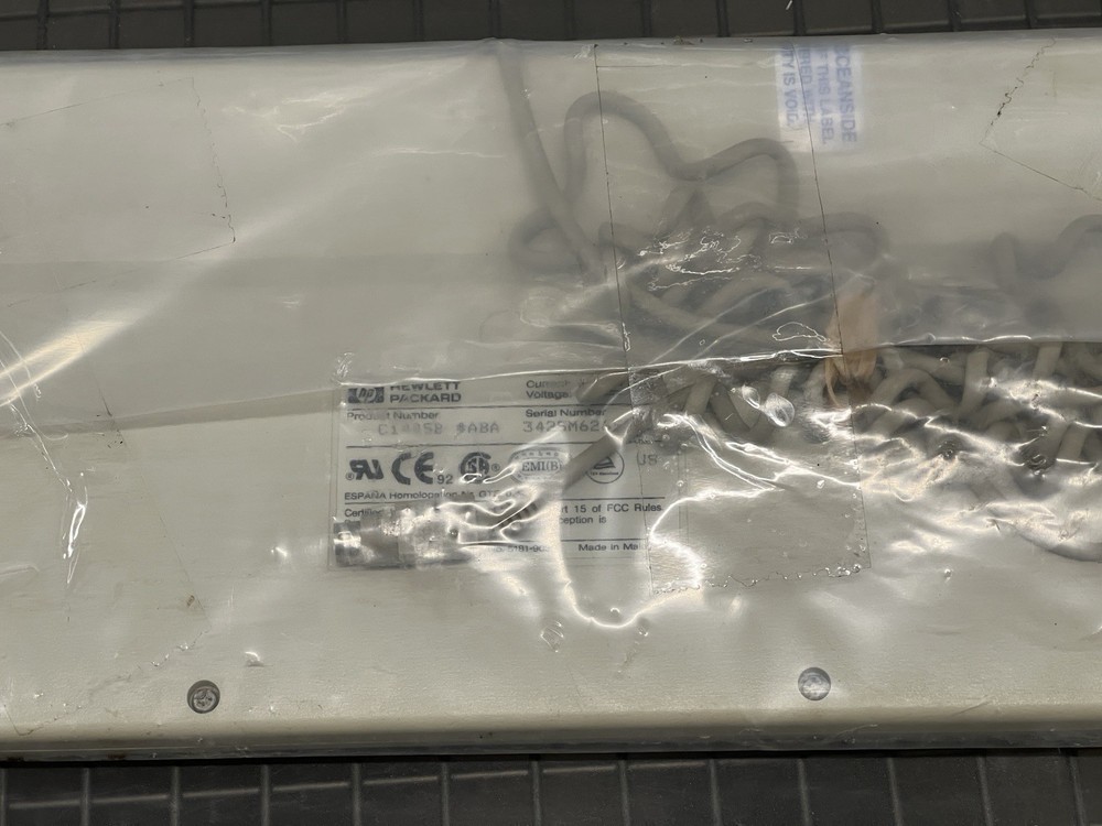 Hewlett Packard HP C1405B Computer Keyboard Red text PS2