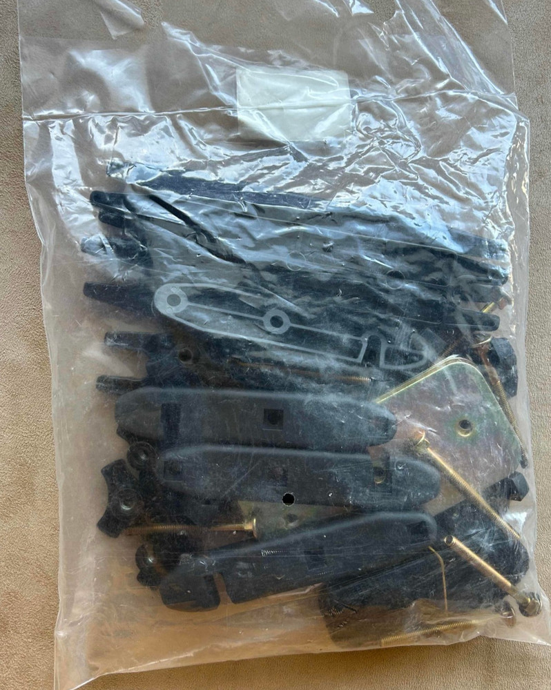 Thule Quick Connect Kit 1032802 - NEW