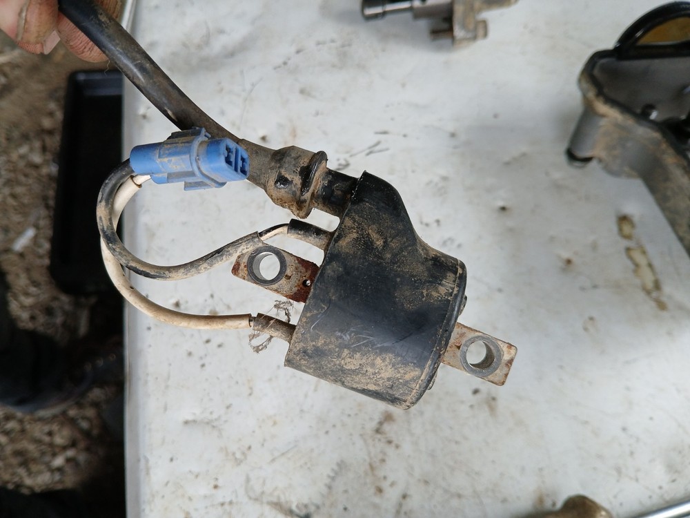 2007 Suzuki LTR 450 Ignition Coil Wire Spark Plug Boot